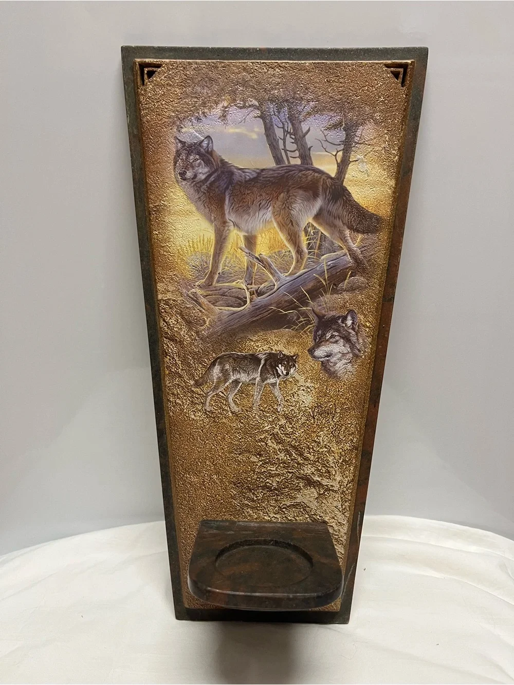 5 Al Agnew y2k Wolf wall sconces